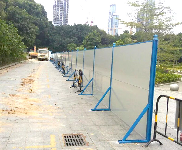 活動圍擋的安裝說明