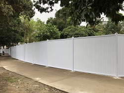 PVC圍擋一般多少錢？價格不穩(wěn)定的因素有哪些？